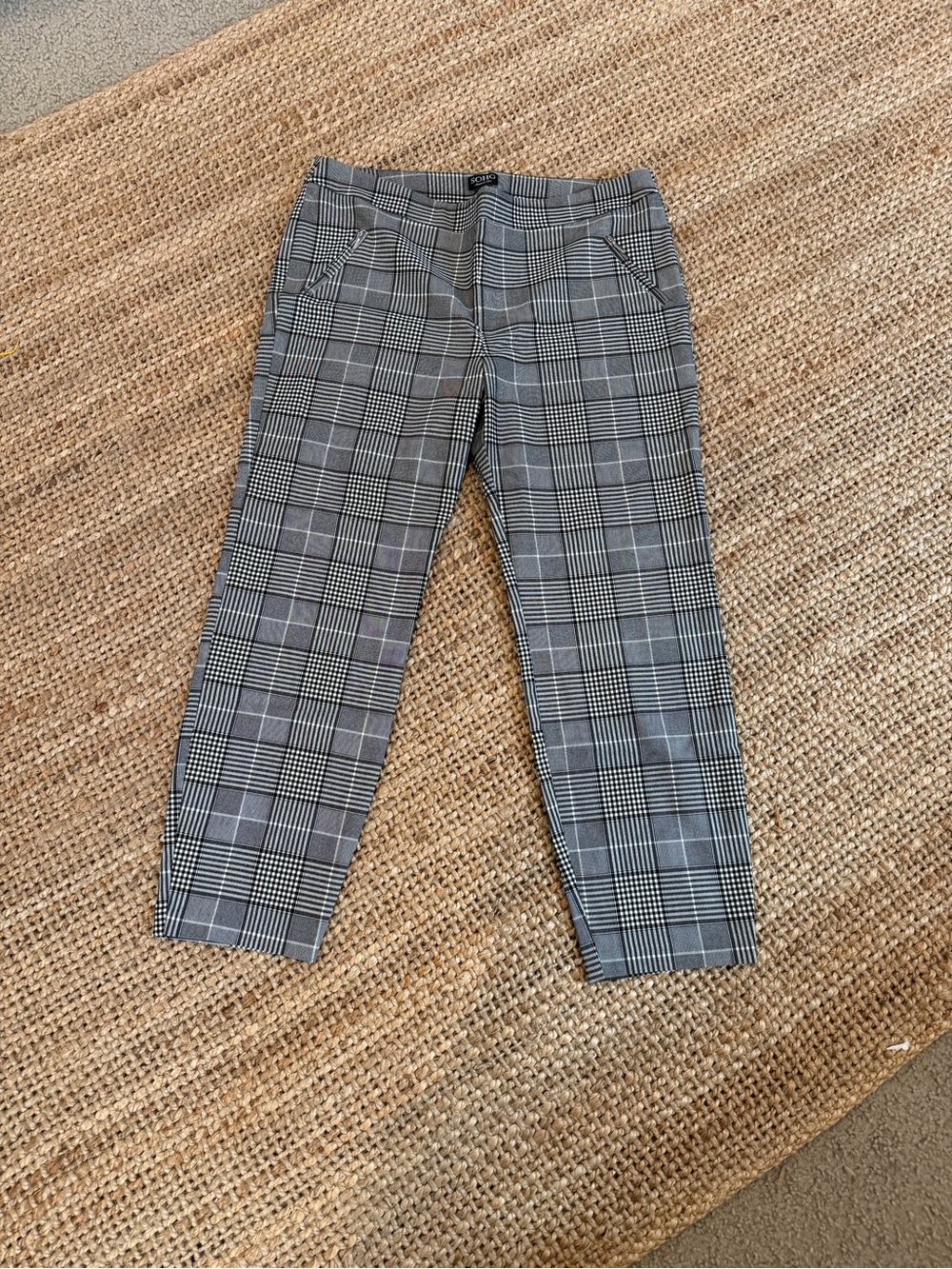 Marshalls Black & White Plaid Cropped Dress Pants